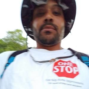 Meet your Posher, Dwight